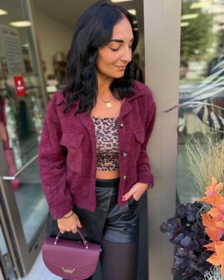 Hlásíme 🔥DOSKLADNĚNO 🔥 Objednáš tady➡️https://www.elka-fashion.cz/prechodove-bundy/ Kabelka VUCH také skladem ➡️...